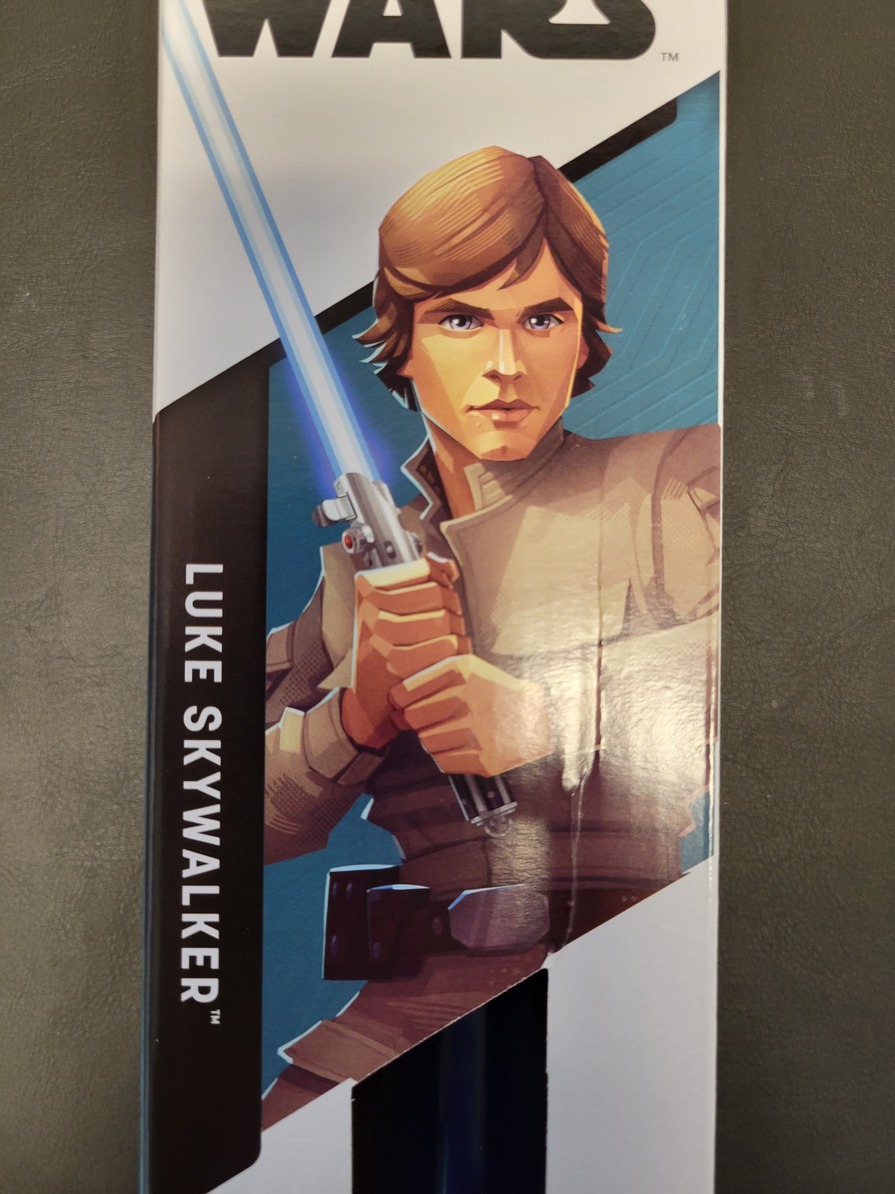 Star Wars Lightsaber Forge - Luke Skywalker Electronic Lightsaber with Sound FX